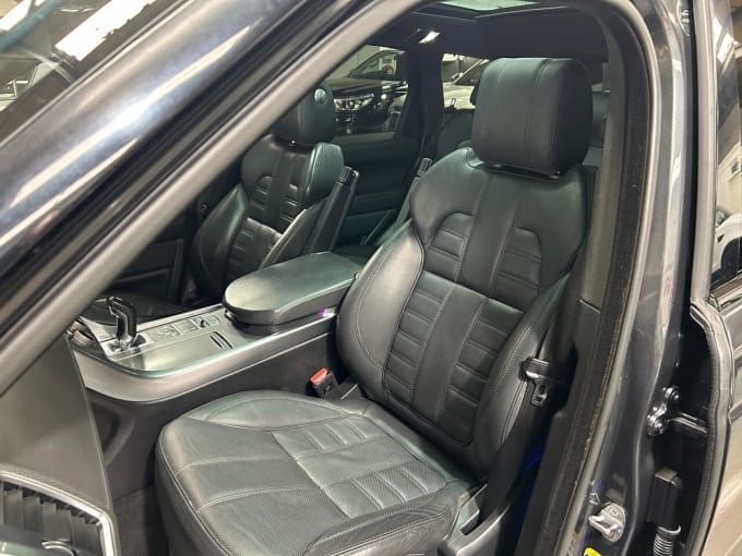 2025 Land Rover Range Rover Sport