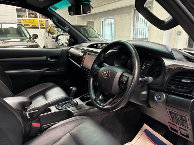2025 Toyota Hi-lux