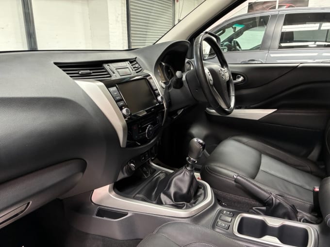 2025 Nissan Navara