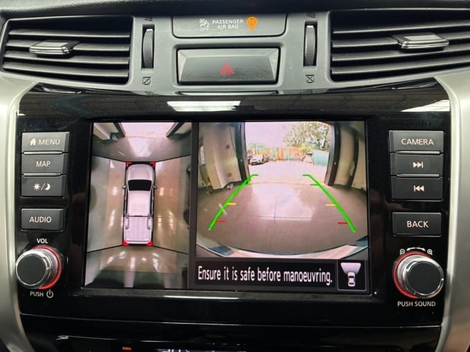 2025 Nissan Navara
