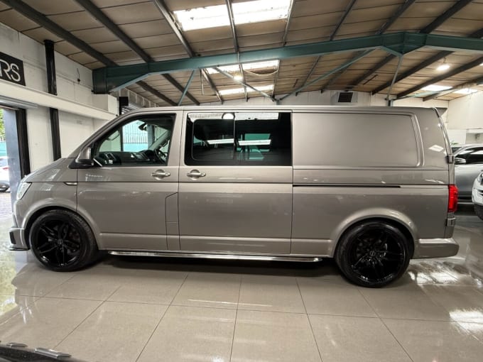 2025 Volkswagen Transporter