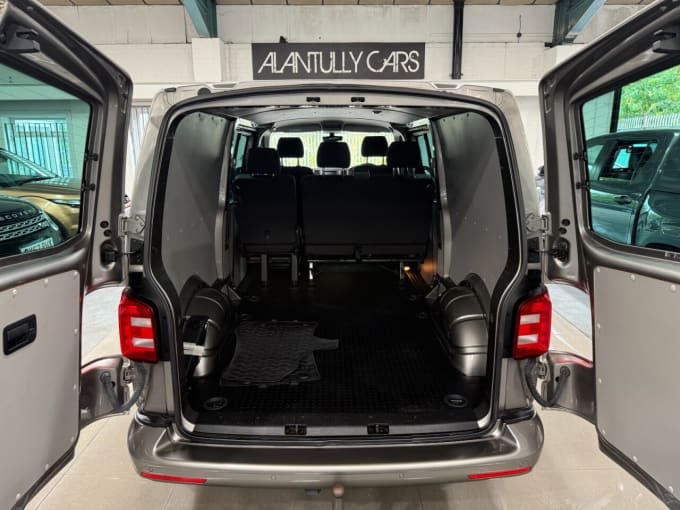 2025 Volkswagen Transporter