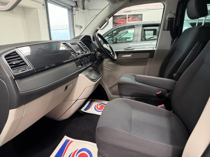 2025 Volkswagen Transporter