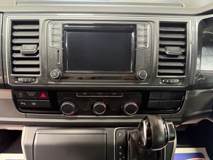 2025 Volkswagen Transporter