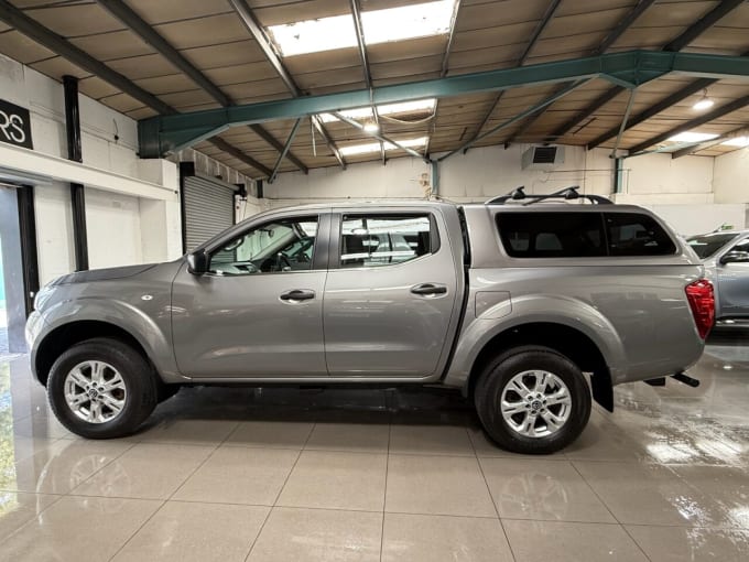 2025 Nissan Navara