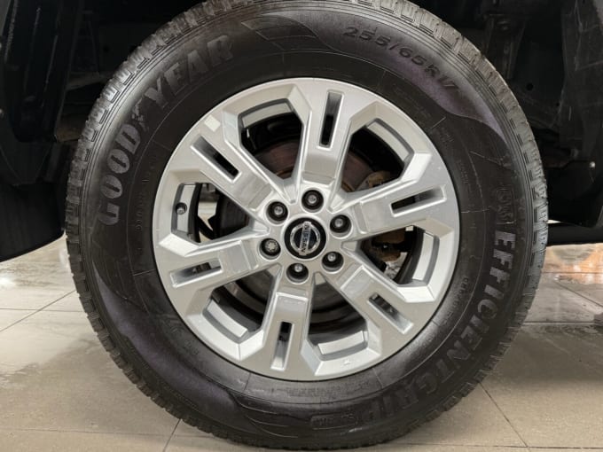 2025 Nissan Navara
