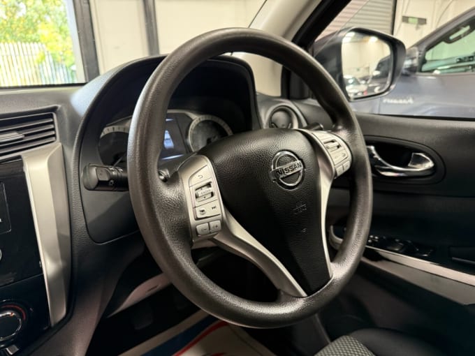2025 Nissan Navara