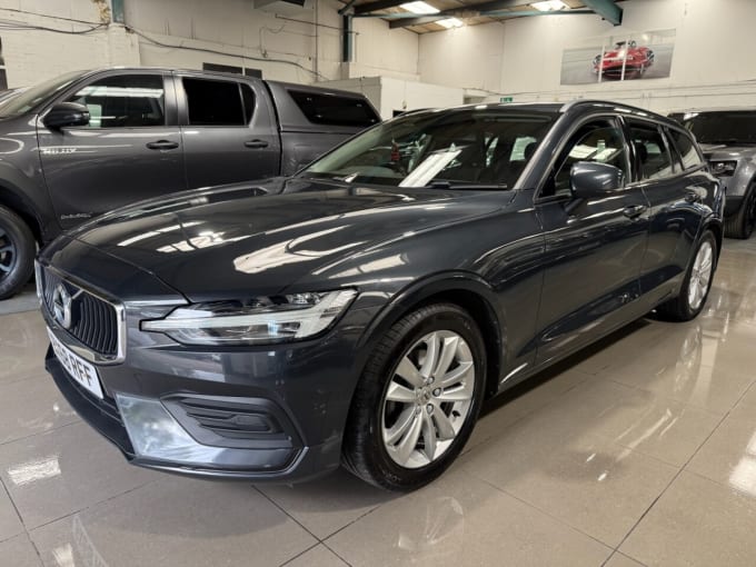 2025 Volvo V60