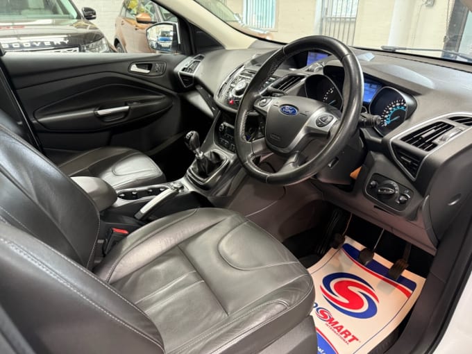 2025 Ford Kuga