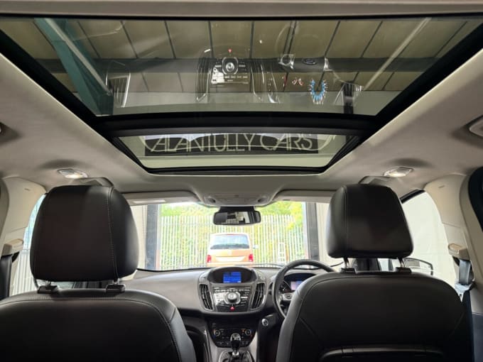 2025 Ford Kuga