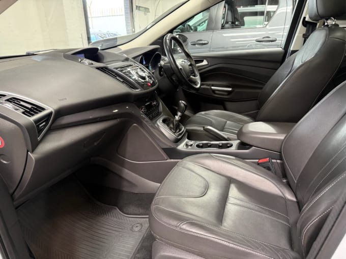 2025 Ford Kuga