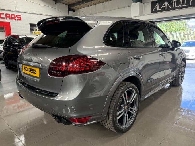 2025 Porsche Cayenne