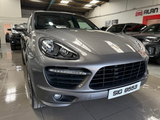 2025 Porsche Cayenne