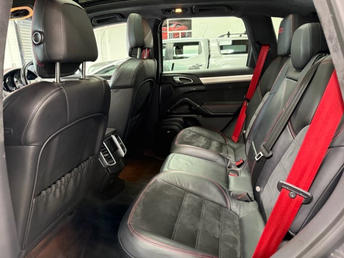 2025 Porsche Cayenne