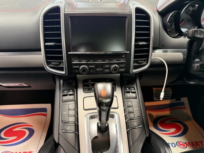 2025 Porsche Cayenne