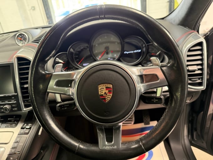 2025 Porsche Cayenne