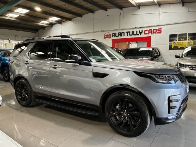 2025 Land Rover Discovery