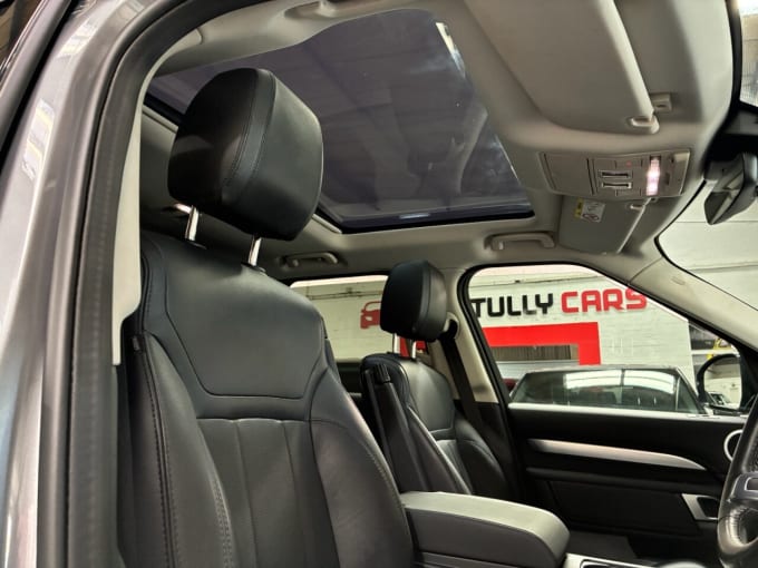 2025 Land Rover Discovery