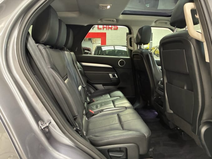 2025 Land Rover Discovery