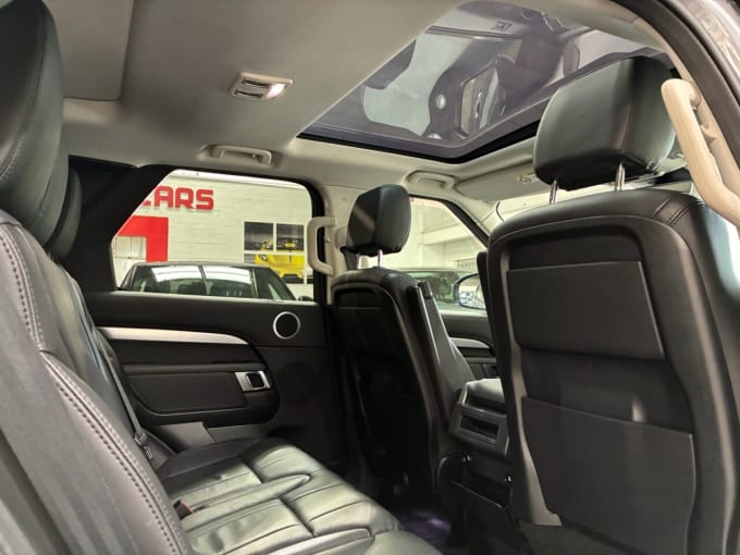 2025 Land Rover Discovery