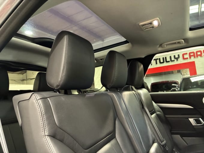 2025 Land Rover Discovery