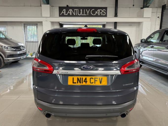 2025 Ford S-max