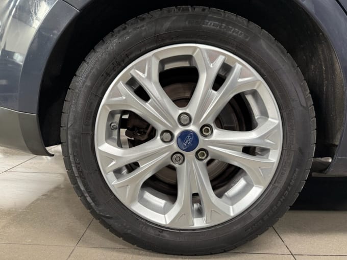 2025 Ford S-max