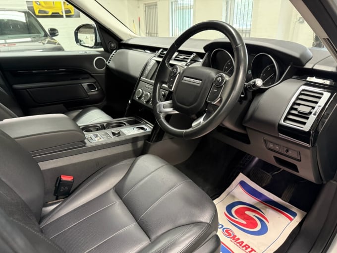 2025 Land Rover Discovery