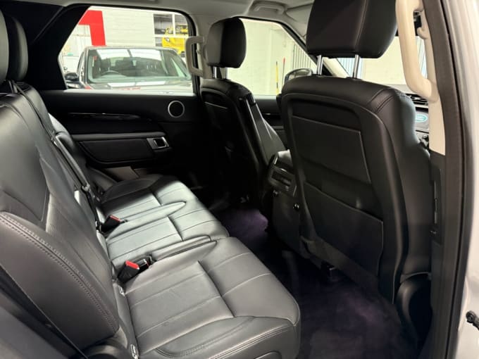 2025 Land Rover Discovery