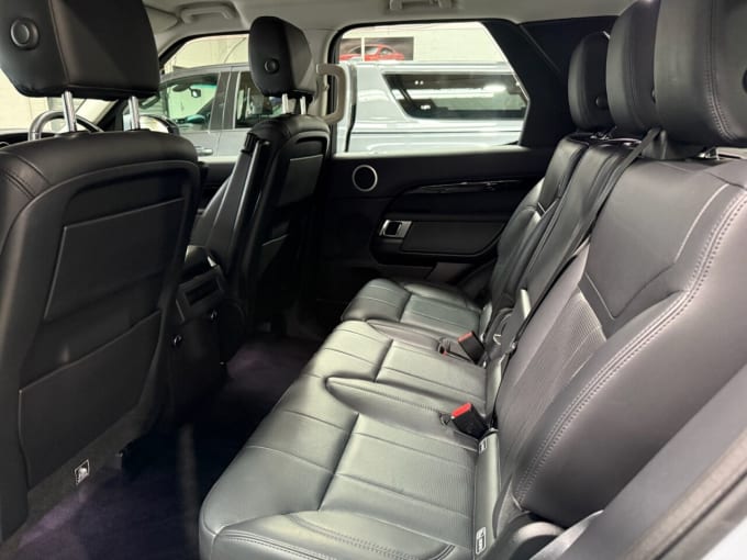 2025 Land Rover Discovery