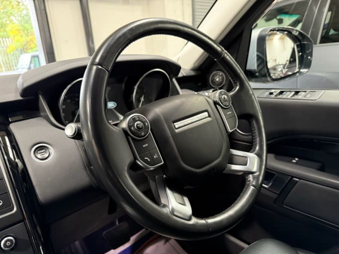 2025 Land Rover Discovery