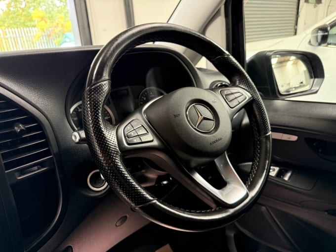 2022 Mercedes-benz Vito