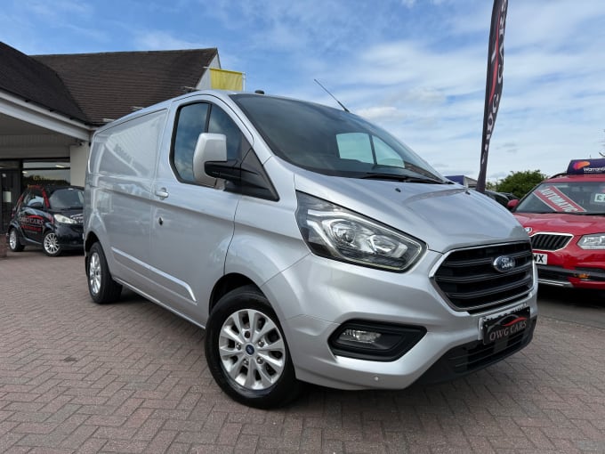 2025 Ford Transit Custom