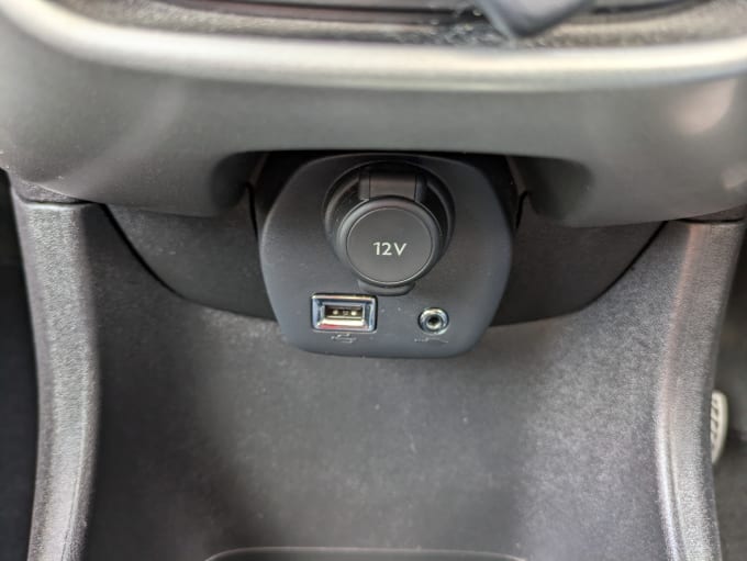 2025 Peugeot 108