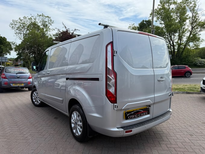 2025 Ford Transit Custom