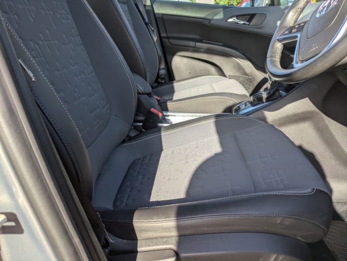 2025 Vauxhall Meriva
