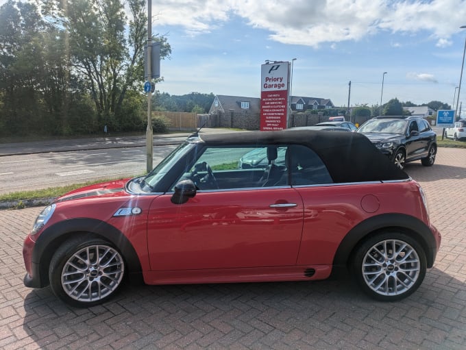 2025 Mini Convertible