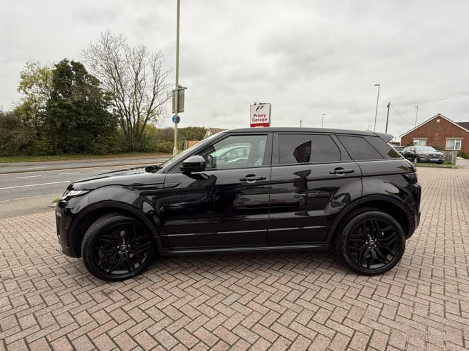 2025 Land Rover Range Rover Evoque