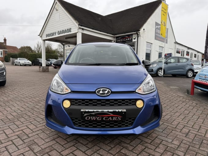 2025 Hyundai I10