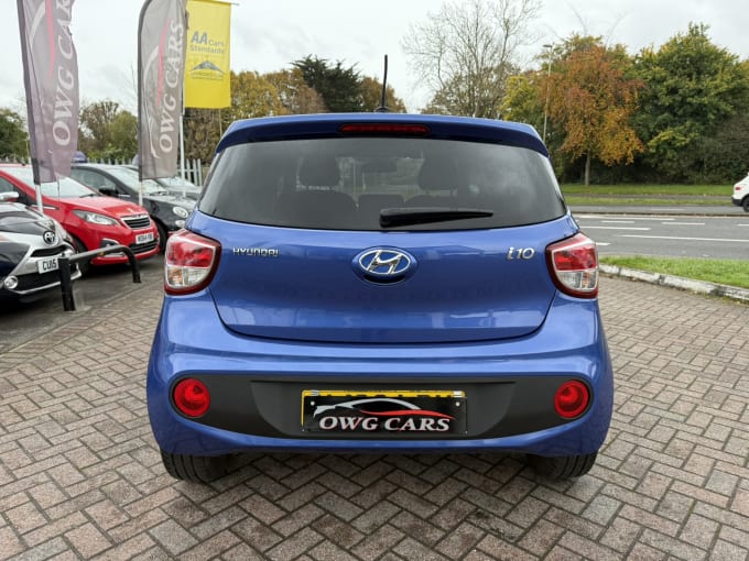 2025 Hyundai I10