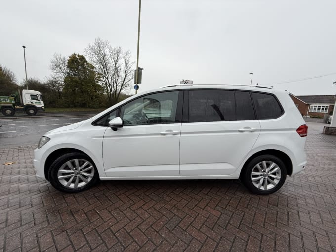 2024 Volkswagen Touran