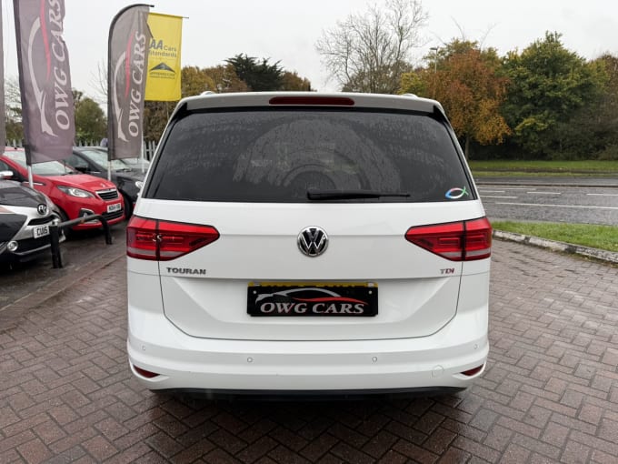 2024 Volkswagen Touran