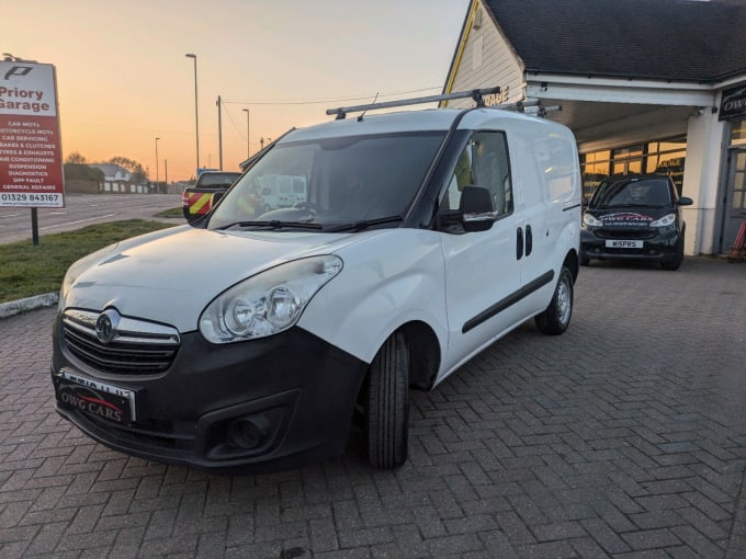 2025 Vauxhall Combo