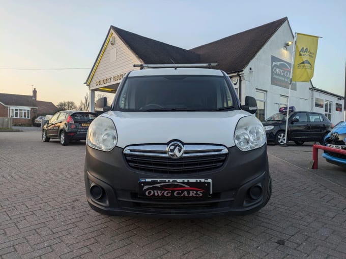2025 Vauxhall Combo