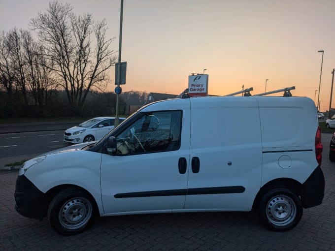 2025 Vauxhall Combo