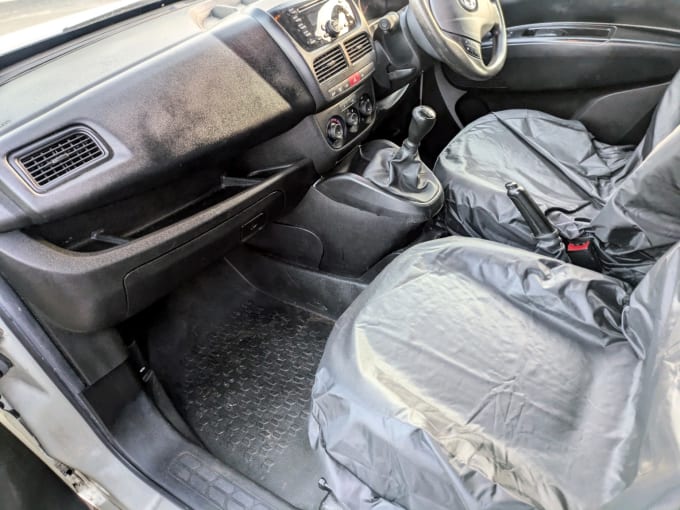 2025 Vauxhall Combo
