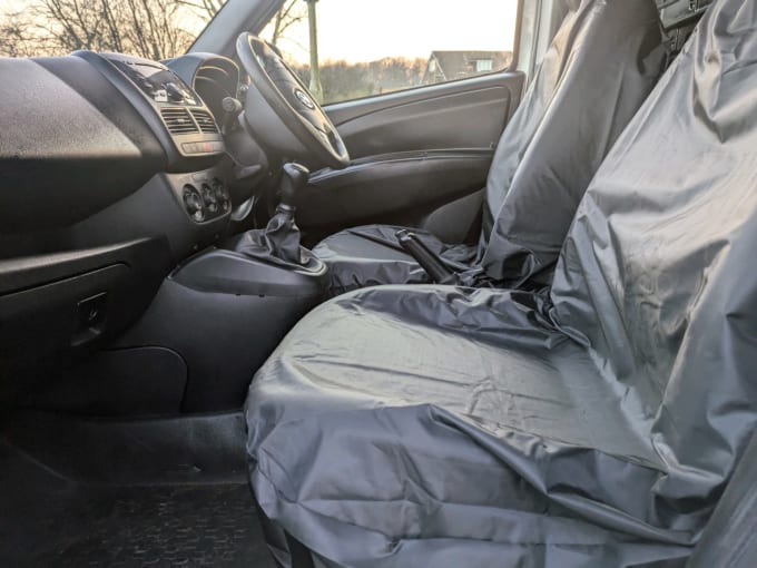 2025 Vauxhall Combo
