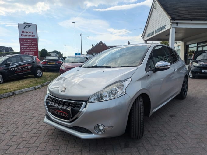 2025 Peugeot 208