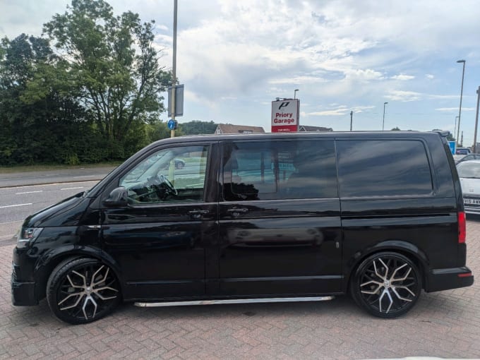 2025 Volkswagen Transporter