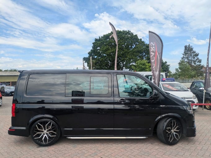 2025 Volkswagen Transporter